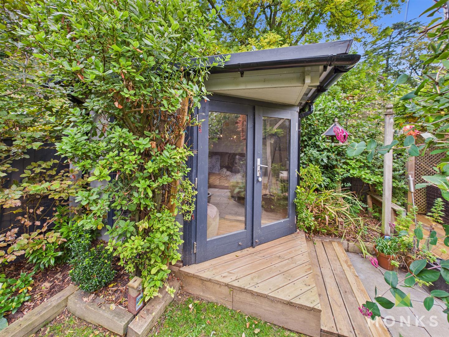 23 Orchard Drive, Oswestry, SY11 4LX For Sale 23 Orchard Drive, Oswestry, SY11 4LX For Sale